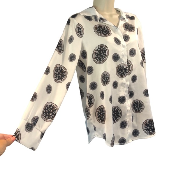 Estee Brown Paris Printed Ladies Blouse. - Picture 3 of 6